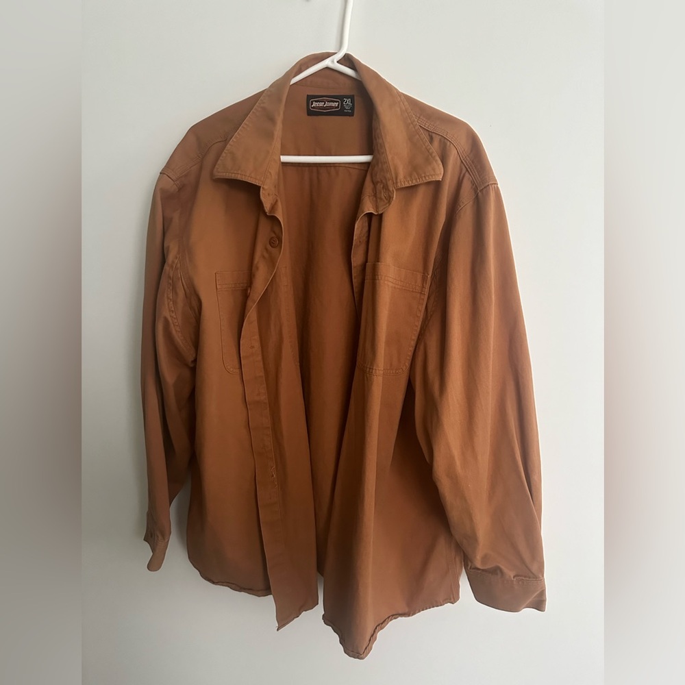 Jesse James Brown button-down work shirt
